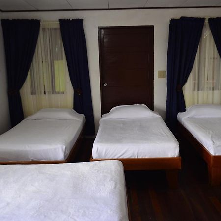Hotel Sierpe River- Oleaje Sereno المظهر الخارجي الصورة