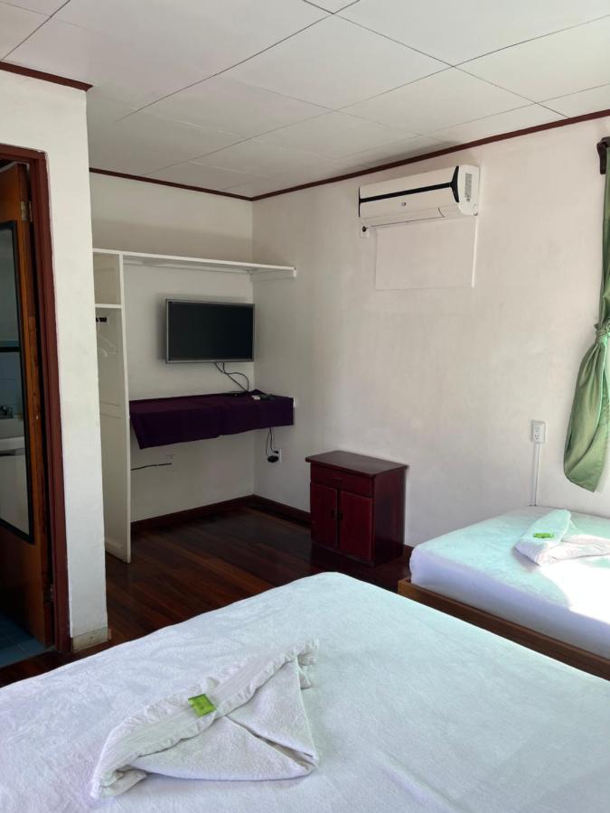 Hotel Sierpe River- Oleaje Sereno المظهر الخارجي الصورة