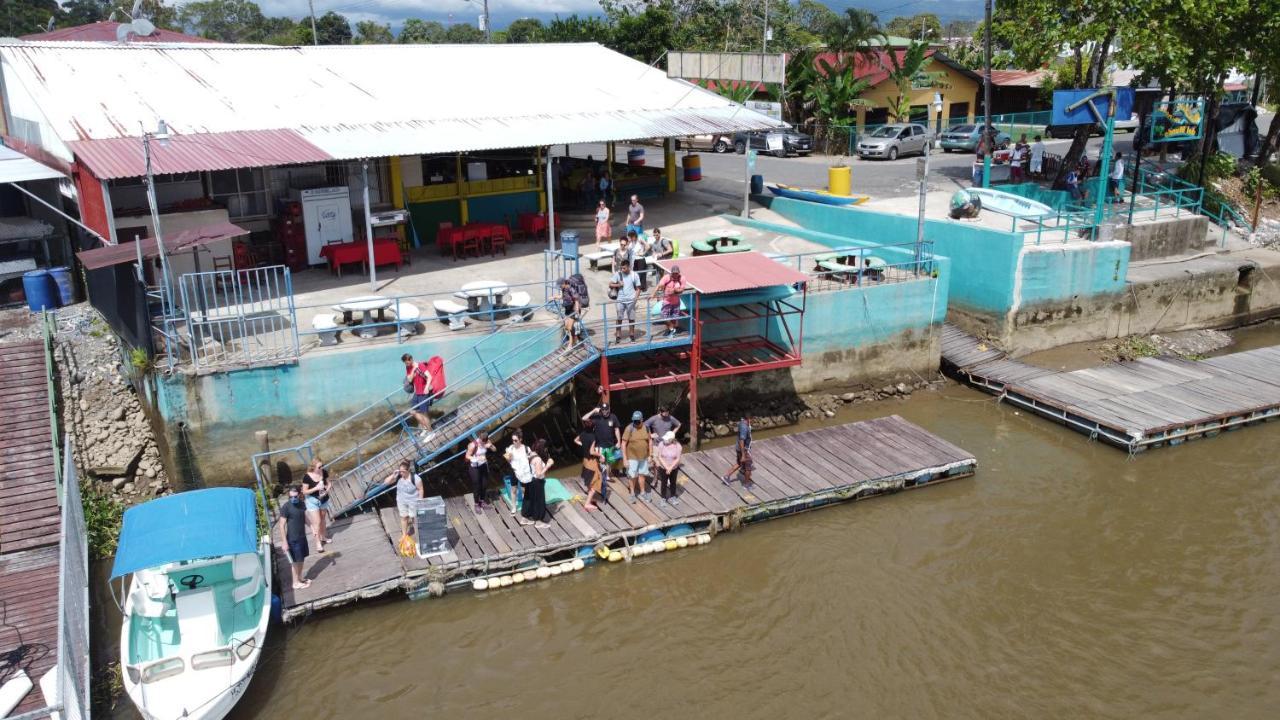 Hotel Sierpe River- Oleaje Sereno المظهر الخارجي الصورة