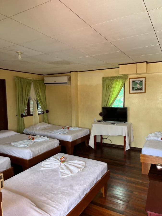 Hotel Sierpe River- Oleaje Sereno المظهر الخارجي الصورة