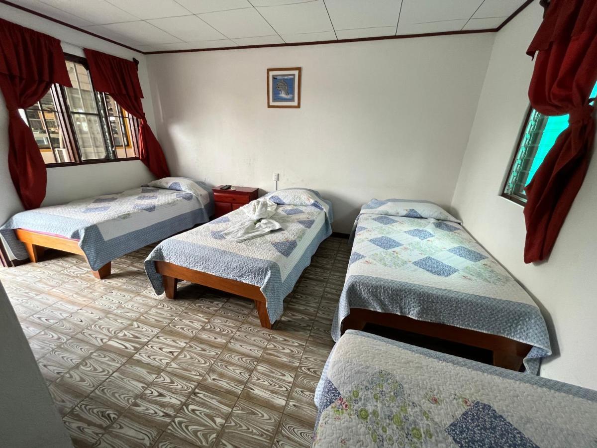 Hotel Sierpe River- Oleaje Sereno المظهر الخارجي الصورة