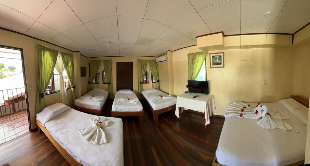 Hotel Sierpe River- Oleaje Sereno المظهر الخارجي الصورة