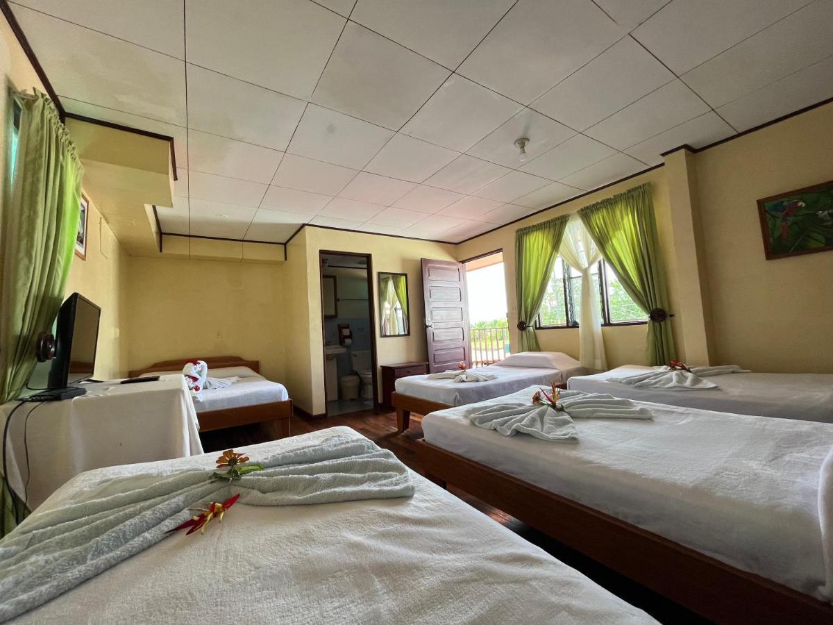 Hotel Sierpe River- Oleaje Sereno المظهر الخارجي الصورة